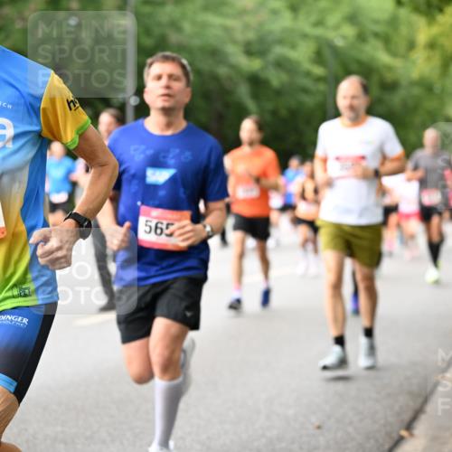 06.09.2026 - CURREX Alsterlauf Dr. Thomas Lammeyer http://msf.ph/oto/10115200 06.09.2026 09:10:00 Laufen 5785, 565 meine-sportfotos.de