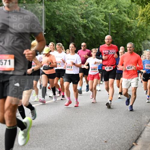 06.09.2026 - CURREX Alsterlauf Dr. Thomas Lammeyer http://msf.ph/oto/10115226 06.09.2026 09:10:04 Laufen 1953, 4571, 414, 5412, 4984, 5413, 260, 8093, 4190, 831, 3292 meine-sportfotos.de