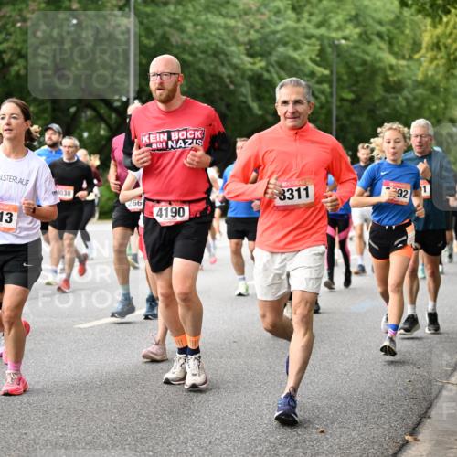 06.09.2026 - CURREX Alsterlauf Dr. Thomas Lammeyer http://msf.ph/oto/10115235 06.09.2026 09:10:05 Laufen 36, 411, 92, 5414, 8311, 038, 266, 5413, 4190, 1 meine-sportfotos.de