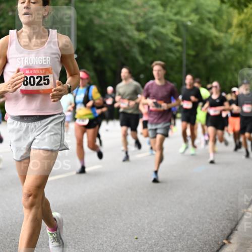 06.09.2026 - CURREX Alsterlauf Dr. Thomas Lammeyer http://msf.ph/oto/10115286 06.09.2026 09:10:13 Laufen 8025 meine-sportfotos.de