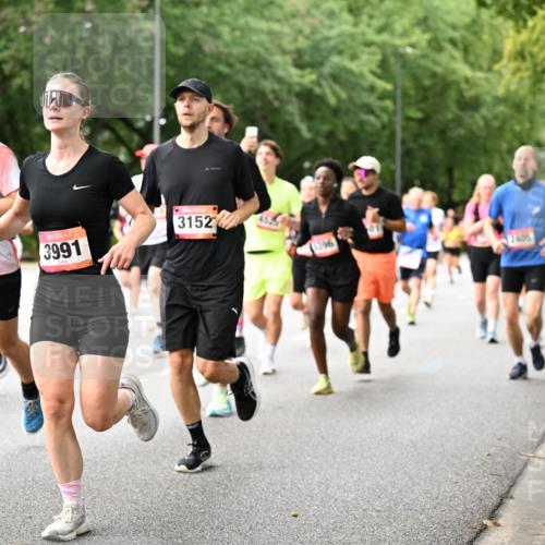 06.09.2026 - CURREX Alsterlauf Dr. Thomas Lammeyer http://msf.ph/oto/10115306 06.09.2026 09:10:16 Laufen 3498, 3991, 3152 meine-sportfotos.de