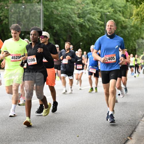 06.09.2026 - CURREX Alsterlauf Dr. Thomas Lammeyer http://msf.ph/oto/10115314 06.09.2026 09:10:17 Laufen 81, 4054, 4525, 5396, 50, 1477, 3271, 405 meine-sportfotos.de