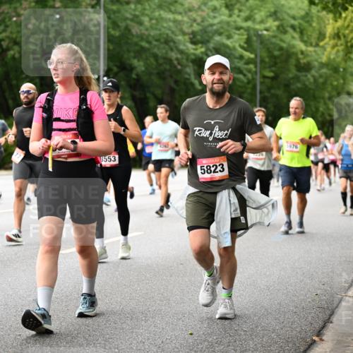 06.09.2026 - CURREX Alsterlauf Dr. Thomas Lammeyer http://msf.ph/oto/10115344 06.09.2026 09:10:22 Laufen 8553, 5823, 5976, 5250 meine-sportfotos.de