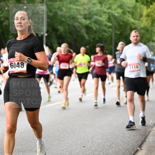 06.09.2026 - CURREX Alsterlauf Dr. Thomas Lammeyer http://msf.ph/oto/10115403 06.09.2026 09:10:30 Laufen 6048, 5110 meine-sportfotos.de