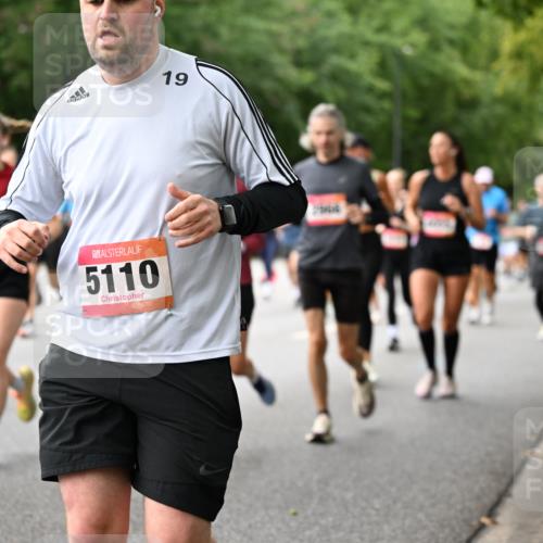 06.09.2026 - CURREX Alsterlauf Dr. Thomas Lammeyer http://msf.ph/oto/10115414 06.09.2026 09:10:32 Laufen 5110, 19 meine-sportfotos.de