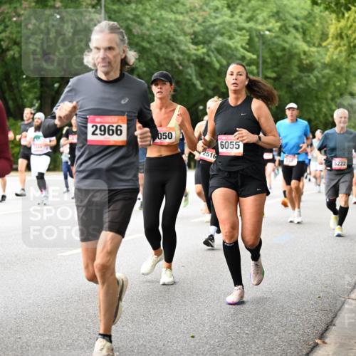 06.09.2026 - CURREX Alsterlauf Dr. Thomas Lammeyer http://msf.ph/oto/10115423 06.09.2026 09:10:33 Laufen 2965, 2966, 050, 2516, 6055, 5222 meine-sportfotos.de