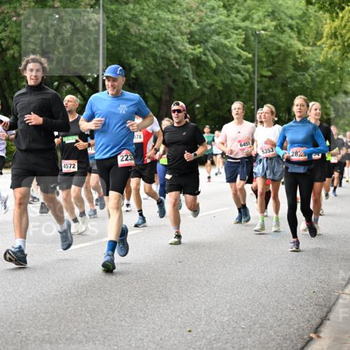 06.09.2026 - CURREX Alsterlauf Dr. Thomas Lammeyer http://msf.ph/oto/10115481 06.09.2026 09:10:41 Laufen 5738, 8035, 4572, 2015, 20, 119, 2231, 078, 6455, 5353, 287, 89 meine-sportfotos.de