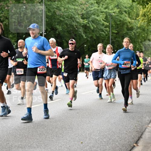 06.09.2026 - CURREX Alsterlauf Dr. Thomas Lammeyer http://msf.ph/oto/10115483 06.09.2026 09:10:41 Laufen 803, 2013, 20, 4572, 2232, 0878, 64, 5353, 877, 3089 meine-sportfotos.de