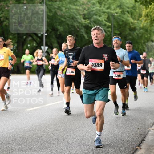 06.09.2026 - CURREX Alsterlauf Dr. Thomas Lammeyer http://msf.ph/oto/10115516 06.09.2026 09:10:45 Laufen 6227, 2336, 3089, 2261 meine-sportfotos.de