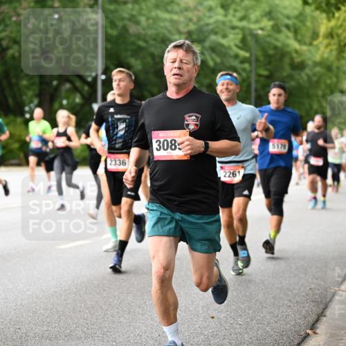 06.09.2026 - CURREX Alsterlauf Dr. Thomas Lammeyer http://msf.ph/oto/10115518 06.09.2026 09:10:46 Laufen 6227, 2336, 308, 2261, 5178 meine-sportfotos.de