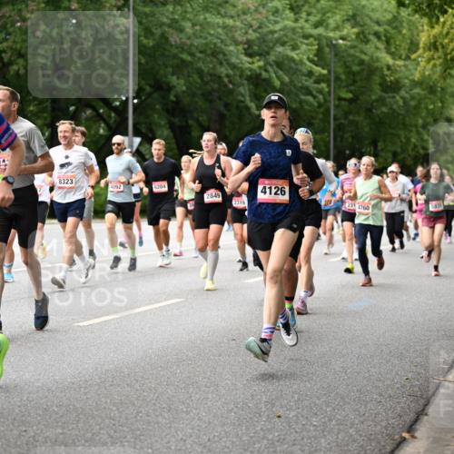 06.09.2026 - CURREX Alsterlauf Dr. Thomas Lammeyer http://msf.ph/oto/10115541 06.09.2026 09:10:49 Laufen 3505, 334, 8323, 4092, 6204, 2849, 2316, 4126, 231, 4760, 5939 meine-sportfotos.de