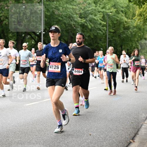06.09.2026 - CURREX Alsterlauf Dr. Thomas Lammeyer http://msf.ph/oto/10115545 06.09.2026 09:10:49 Laufen 3341, 10, 3323, 4092, 6204, 4126, 6464, 4760, 5939 meine-sportfotos.de
