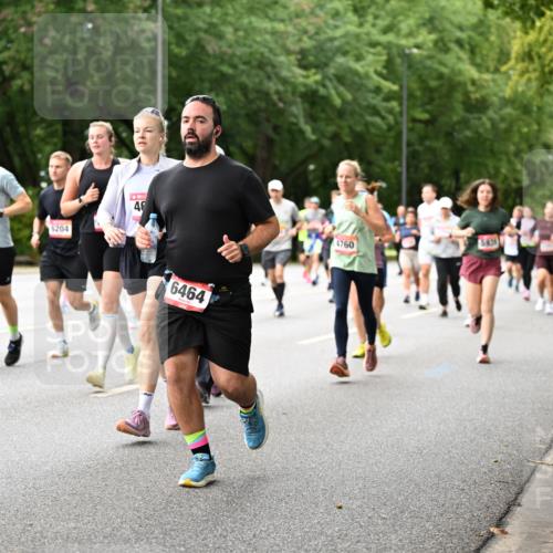 06.09.2026 - CURREX Alsterlauf Dr. Thomas Lammeyer http://msf.ph/oto/10115550 06.09.2026 09:10:50 Laufen 313, 4092, 6204, 46, 6464, 5935, 4760 meine-sportfotos.de