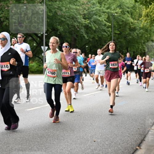 06.09.2026 - CURREX Alsterlauf Dr. Thomas Lammeyer http://msf.ph/oto/10115559 06.09.2026 09:10:51 Laufen 6189, 810, 12, 4760, 2311, 5939, 2491, 2485 meine-sportfotos.de