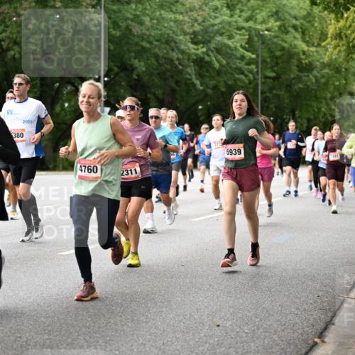 06.09.2026 - CURREX Alsterlauf Dr. Thomas Lammeyer http://msf.ph/oto/10115561 06.09.2026 09:10:52 Laufen 4810, 1, 380, 2023, 4760, 2311, 5939, 2491, 2485 meine-sportfotos.de