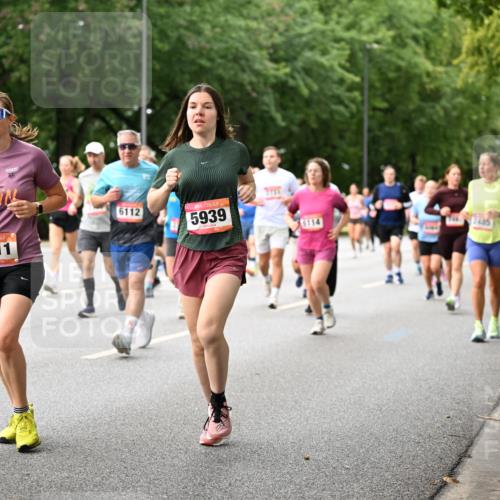 06.09.2026 - CURREX Alsterlauf Dr. Thomas Lammeyer http://msf.ph/oto/10115568 06.09.2026 09:10:53 Laufen 4760, 2311, 6112, 5939, 6114, 746, 2485 meine-sportfotos.de