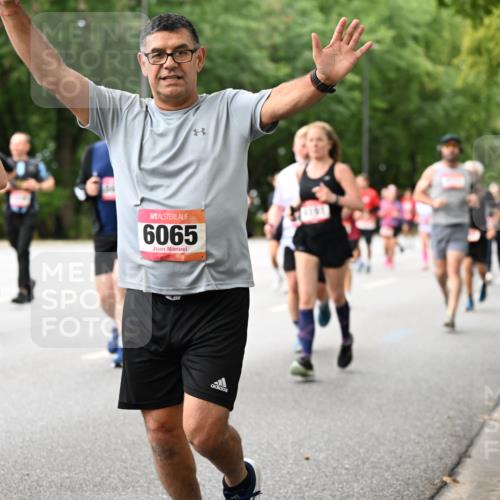 06.09.2026 - CURREX Alsterlauf Dr. Thomas Lammeyer http://msf.ph/oto/10115605 06.09.2026 09:10:58 Laufen 6065 meine-sportfotos.de