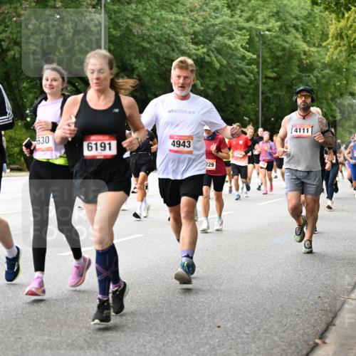 06.09.2026 - CURREX Alsterlauf Dr. Thomas Lammeyer http://msf.ph/oto/10115611 06.09.2026 09:10:59 Laufen 5446, 563, 630, 6191, 4943, 229, 120, 4111, 4059, 3852, 3231 meine-sportfotos.de
