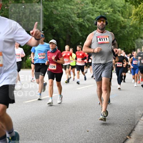 06.09.2026 - CURREX Alsterlauf Dr. Thomas Lammeyer http://msf.ph/oto/10115622 06.09.2026 09:11:00 Laufen 4048, 4765, 4943, 2229, 44, 23, 4111, 3852 meine-sportfotos.de
