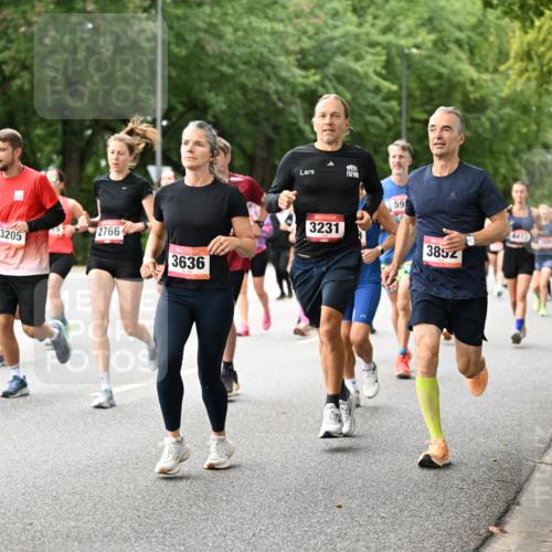 06.09.2026 - CURREX Alsterlauf Dr. Thomas Lammeyer http://msf.ph/oto/10115643 06.09.2026 09:11:03 Laufen 4623, 3205, 1, 2766, 3636, 3231, 59, 3852 meine-sportfotos.de