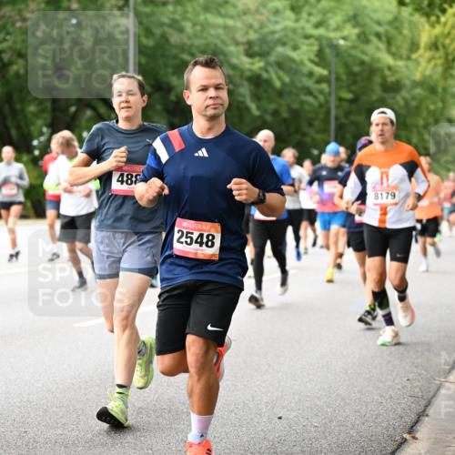 06.09.2026 - CURREX Alsterlauf Dr. Thomas Lammeyer http://msf.ph/oto/10115675 06.09.2026 09:11:09 Laufen 488, 2548, 8179 meine-sportfotos.de