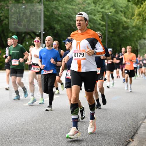 06.09.2026 - CURREX Alsterlauf Dr. Thomas Lammeyer http://msf.ph/oto/10115684 06.09.2026 09:11:10 Laufen 3163, 3312, 2505, 4053, 212, 8179, 6 meine-sportfotos.de