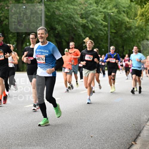 06.09.2026 - CURREX Alsterlauf Dr. Thomas Lammeyer http://msf.ph/oto/10115724 06.09.2026 09:11:16 Laufen 4423, 4574, 3082, 35, 21 meine-sportfotos.de