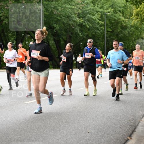 06.09.2026 - CURREX Alsterlauf Dr. Thomas Lammeyer http://msf.ph/oto/10115733 06.09.2026 09:11:18 Laufen 6488, 5120, 4715, 3082, 2977, 522, 352, 6164 meine-sportfotos.de