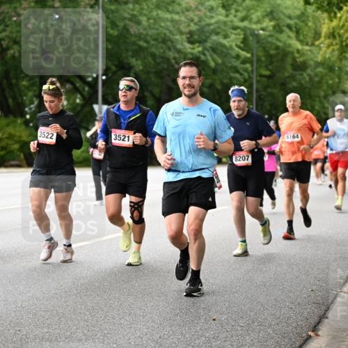 06.09.2026 - CURREX Alsterlauf Dr. Thomas Lammeyer http://msf.ph/oto/10115740 06.09.2026 09:11:19 Laufen 34, 3522, 3521, 1001, 8207, 6164 meine-sportfotos.de