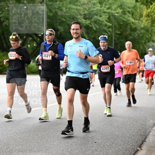 06.09.2026 - CURREX Alsterlauf Dr. Thomas Lammeyer http://msf.ph/oto/10115741 06.09.2026 09:11:19 Laufen 34, 3522, 352, 8207, 6164 meine-sportfotos.de
