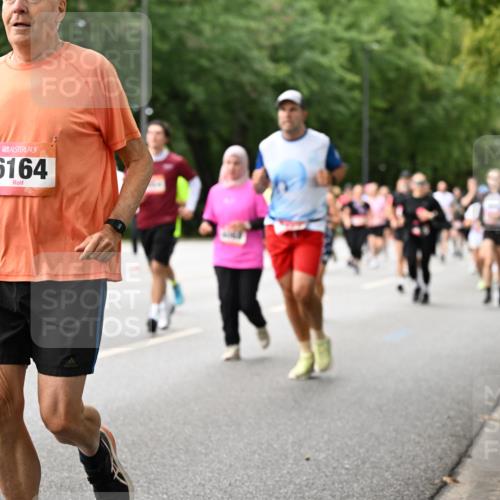 06.09.2026 - CURREX Alsterlauf Dr. Thomas Lammeyer http://msf.ph/oto/10115751 06.09.2026 09:11:22 Laufen 6164 meine-sportfotos.de