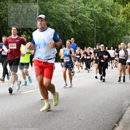 06.09.2026 - CURREX Alsterlauf Dr. Thomas Lammeyer http://msf.ph/oto/10115754 06.09.2026 09:11:23 Laufen 5048, 29, 3102, 5054, 6409, 2133, 4531, 2065 meine-sportfotos.de