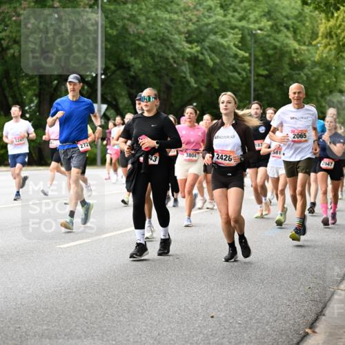 06.09.2026 - CURREX Alsterlauf Dr. Thomas Lammeyer http://msf.ph/oto/10115769 06.09.2026 09:11:25 Laufen 3519, 5247, 187, 272, 581, 3804, 43, 2428, 2065, 2947 meine-sportfotos.de