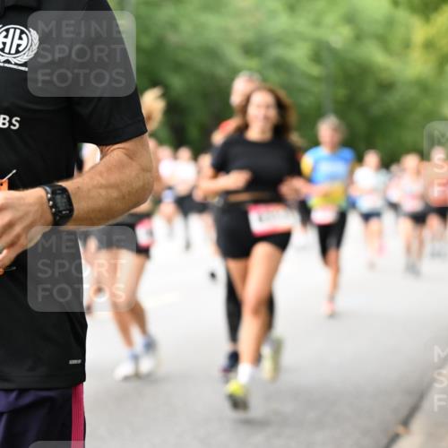 06.09.2026 - CURREX Alsterlauf Dr. Thomas Lammeyer http://msf.ph/oto/10115815 06.09.2026 09:11:33 Laufen 212 meine-sportfotos.de
