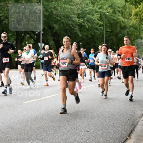 06.09.2026 - CURREX Alsterlauf Dr. Thomas Lammeyer http://msf.ph/oto/10115825 06.09.2026 09:11:36 Laufen 3634, 3507, 3635, 0522, 5707, 3607, 2430, 4464, 2494, 2931 meine-sportfotos.de