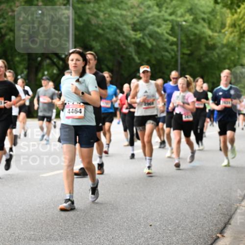 06.09.2026 - CURREX Alsterlauf Dr. Thomas Lammeyer http://msf.ph/oto/10115842 06.09.2026 09:11:39 Laufen 3735, 7831, 4464 meine-sportfotos.de