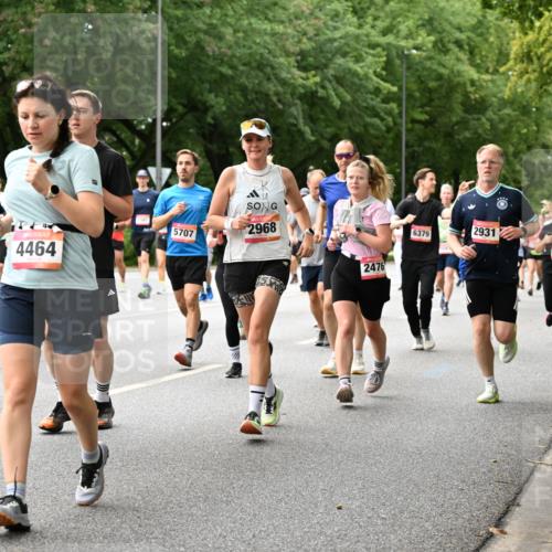 06.09.2026 - CURREX Alsterlauf Dr. Thomas Lammeyer http://msf.ph/oto/10115846 06.09.2026 09:11:40 Laufen 21, 4864, 5707, 2968, 4464, 2476, 6379, 2931, 5653 meine-sportfotos.de
