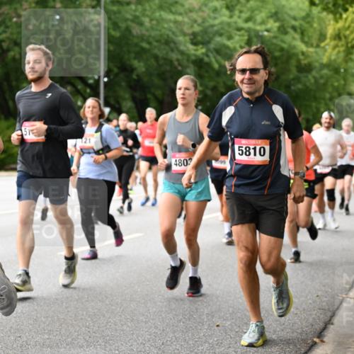 06.09.2026 - CURREX Alsterlauf Dr. Thomas Lammeyer http://msf.ph/oto/10115895 06.09.2026 09:11:47 Laufen 57, 121, 4803, 5810 meine-sportfotos.de