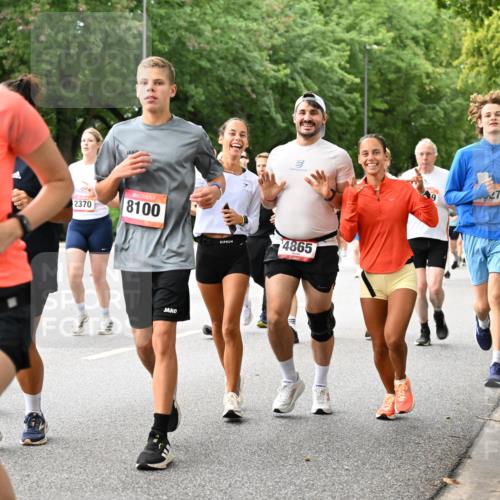 06.09.2026 - CURREX Alsterlauf Dr. Thomas Lammeyer http://msf.ph/oto/10115912 06.09.2026 09:11:49 Laufen 2702, 2370, 8100, 4865 meine-sportfotos.de