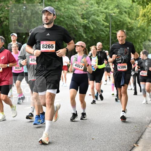 06.09.2026 - CURREX Alsterlauf Dr. Thomas Lammeyer http://msf.ph/oto/10115948 06.09.2026 09:11:55 Laufen 5669, 3373, 1276, 3657, 494, 8265, 4057, 6386, 3825 meine-sportfotos.de
