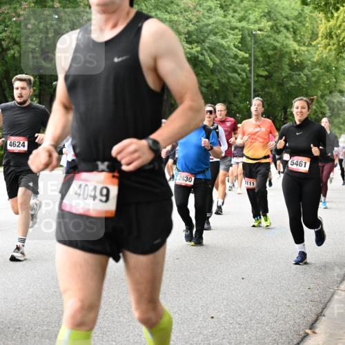 06.09.2026 - CURREX Alsterlauf Dr. Thomas Lammeyer http://msf.ph/oto/10115983 06.09.2026 09:12:00 Laufen 5679, 4624, 4049, 2830, 3111, 5461, 8219 meine-sportfotos.de