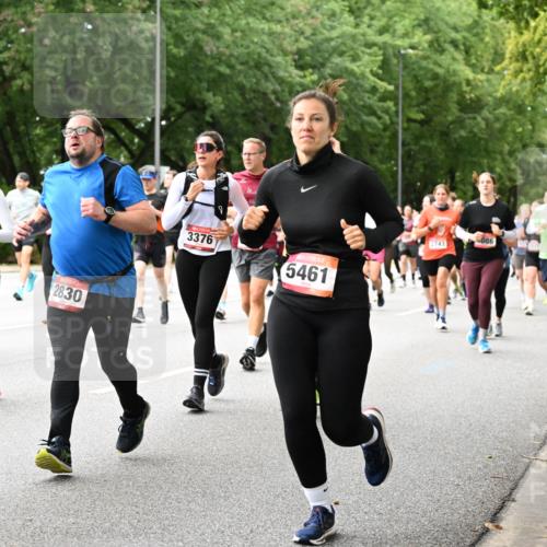 06.09.2026 - CURREX Alsterlauf Dr. Thomas Lammeyer http://msf.ph/oto/10115992 06.09.2026 09:12:02 Laufen 2220, 6036, 2830, 086, 2743, 8219, 3376, 5461 meine-sportfotos.de