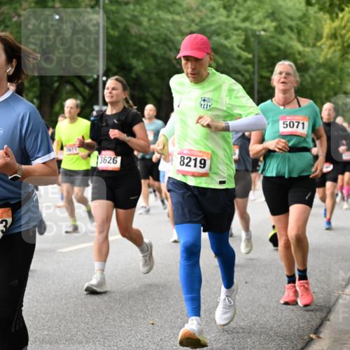 06.09.2026 - CURREX Alsterlauf Dr. Thomas Lammeyer http://msf.ph/oto/10116030 06.09.2026 09:12:07 Laufen 2243, 5071, 3626, 8219 meine-sportfotos.de