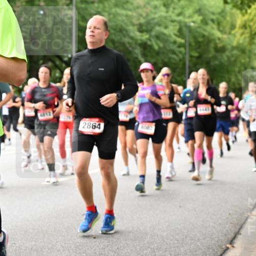 06.09.2026 - CURREX Alsterlauf Dr. Thomas Lammeyer http://msf.ph/oto/10116052 06.09.2026 09:12:10 Laufen 27, 4812, 2864, 6645 meine-sportfotos.de