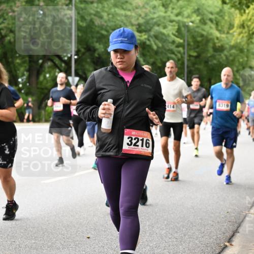 06.09.2026 - CURREX Alsterlauf Dr. Thomas Lammeyer http://msf.ph/oto/10116123 06.09.2026 09:12:19 Laufen 4095, 3164, 3216, 414, 8319 meine-sportfotos.de
