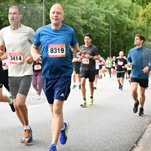 06.09.2026 - CURREX Alsterlauf Dr. Thomas Lammeyer http://msf.ph/oto/10116137 06.09.2026 09:12:21 Laufen 2025, 3414, 2963, 8319, 5249 meine-sportfotos.de