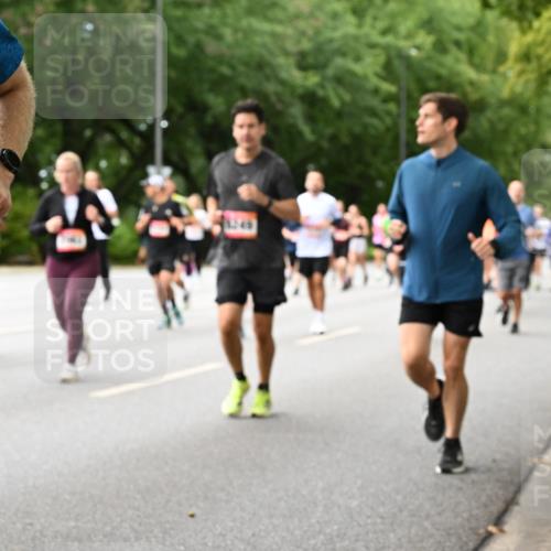06.09.2026 - CURREX Alsterlauf Dr. Thomas Lammeyer http://msf.ph/oto/10116143 06.09.2026 09:12:22 Laufen 19, 3245 meine-sportfotos.de