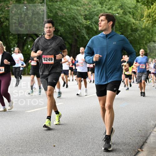 06.09.2026 - CURREX Alsterlauf Dr. Thomas Lammeyer http://msf.ph/oto/10116145 06.09.2026 09:12:22 Laufen 562, 5724, 253, 2963, 5249, 5310, 2251, 2509 meine-sportfotos.de