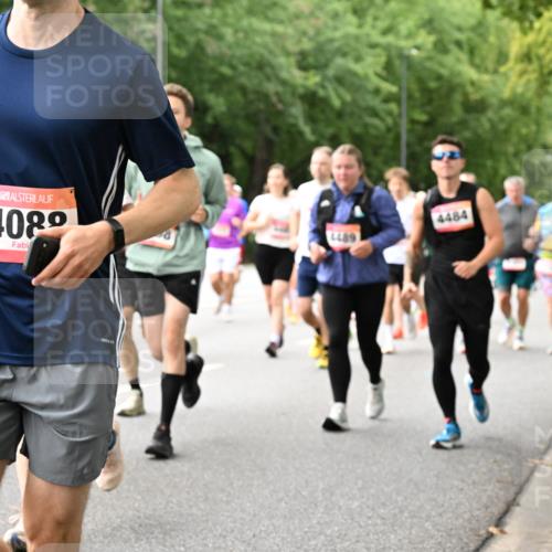 06.09.2026 - CURREX Alsterlauf Dr. Thomas Lammeyer http://msf.ph/oto/10116199 06.09.2026 09:12:30 Laufen 4089, 4489, 4484 meine-sportfotos.de