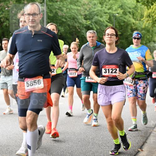 06.09.2026 - CURREX Alsterlauf Dr. Thomas Lammeyer http://msf.ph/oto/10116230 06.09.2026 09:12:33 Laufen 4002, 4513, 5856, 8077, 646, 3122, 6403, 3050 meine-sportfotos.de